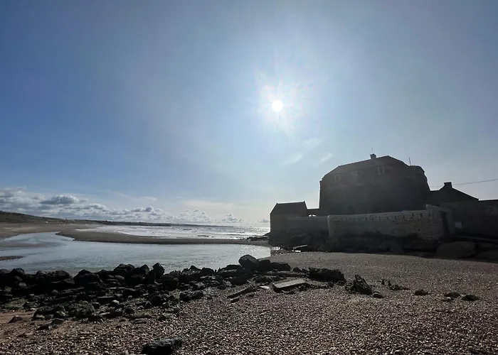 Vakantiehuis Les Pins : Rez De Jardin Proche *